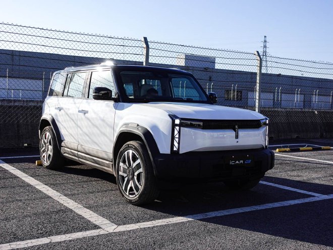 Test drive iCAR 03 with 8+X all-road driving mode