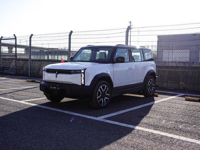 Test drive iCAR 03 with 8+X all-road driving mode